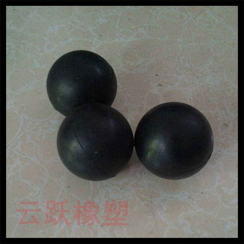 廠家直銷耐磨工業(yè)橡膠球 規(guī)格齊全，高彈實心，支持定制