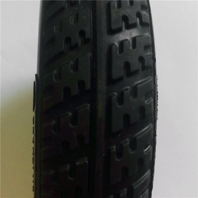 工廠定制生產 橡膠掃地機輪胎遙控車輪胎硅橡膠制品 來圖定制 橡膠制品業